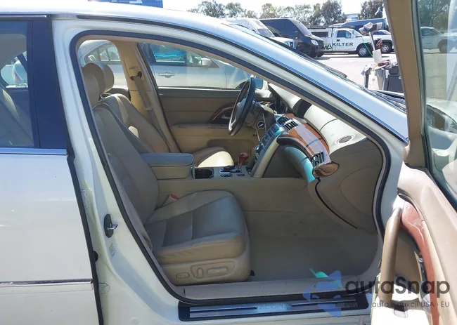 JH4KB16576C010543: 44595737