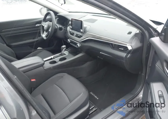 1N4BL4DV8SN349500: 44595739