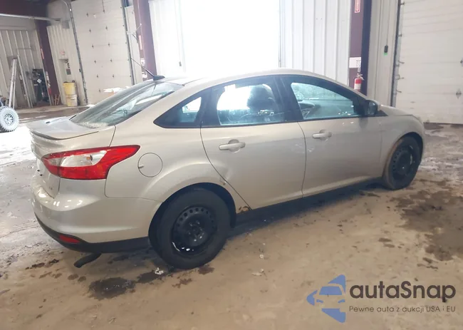 1FAHP3F21CL240644: 44595766