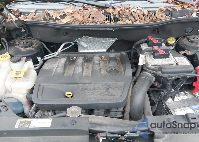 1C4NJDEB7HD210183: 44595784