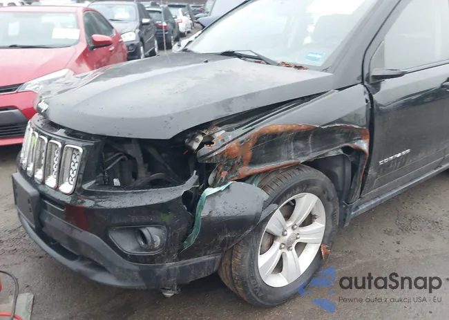 1C4NJDEB7HD210183: 44595784