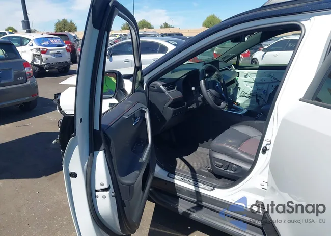 JTMEB3FV1RD203277: 44595797