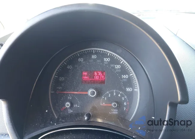 3VWRG31C08M523585: 44595803