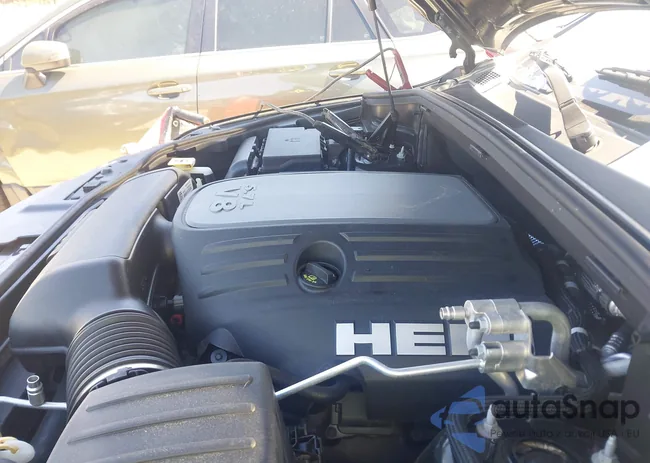 1C4SDJCT5PC572439: 44595879