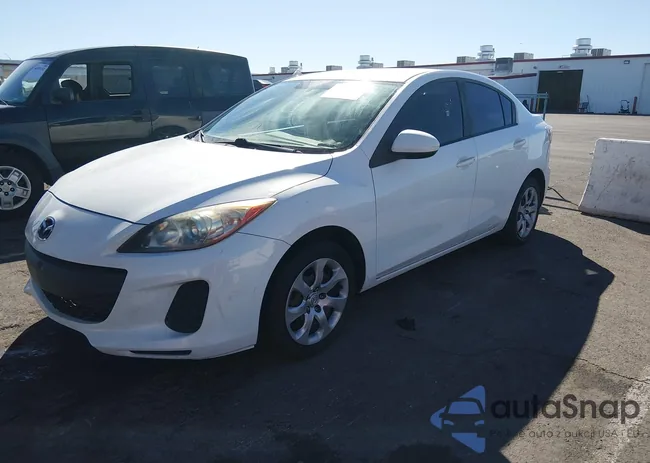 JM1BL1U89D1703666: 44595917