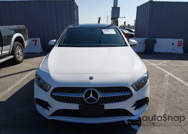 WDD3G4EB5KW033009: 44595103