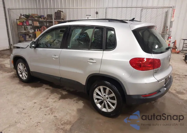 WVGBV7AX5HK043582: 44595116