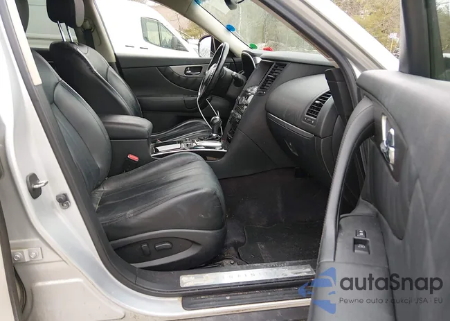 JN8CS1MW3DM172781: 44595154