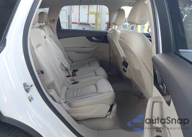 WA1LAAF7XHD050570: 44595198