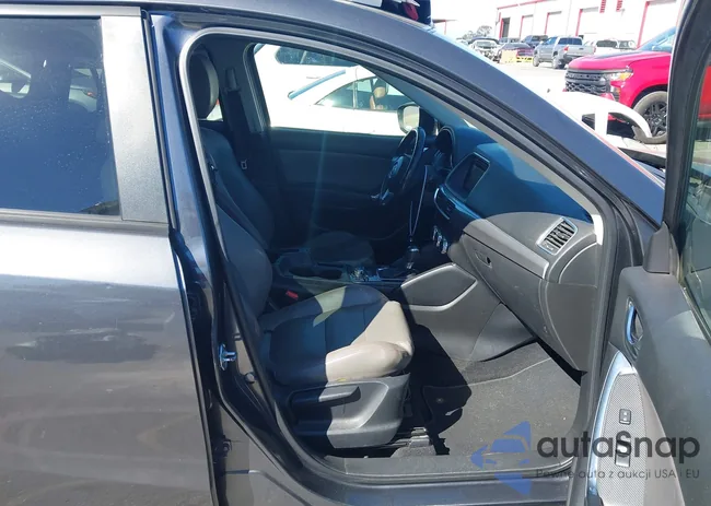 JM3KE2CY9G0807321: 44595219