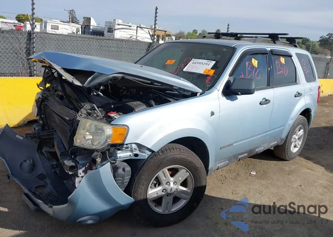 1FMCU49H08KA77688: 44595291