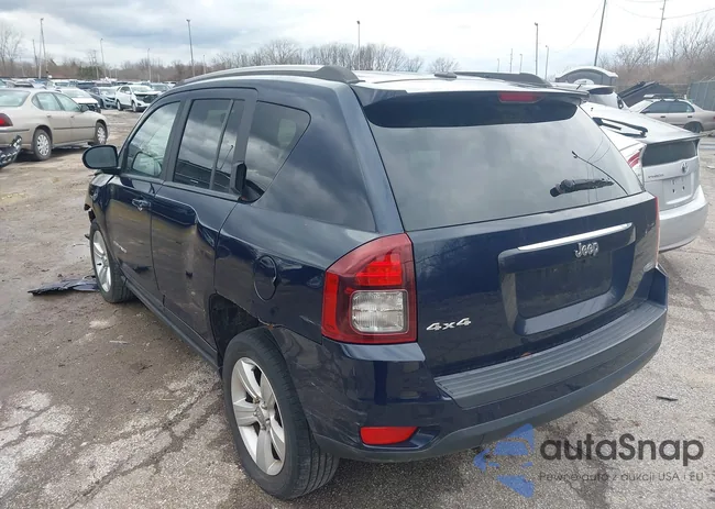 1C4NJDEB9ED535851: 44595389