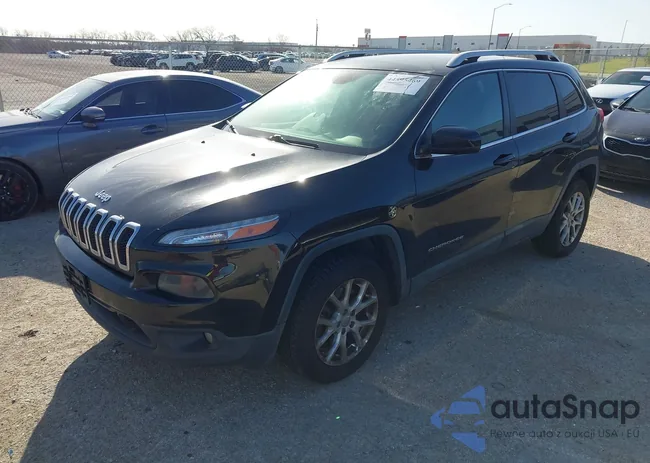 1C4PJLCB4EW205884: 44595469