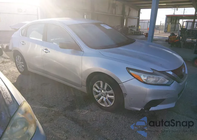 1N4AL3AP2GC152269: 44596513