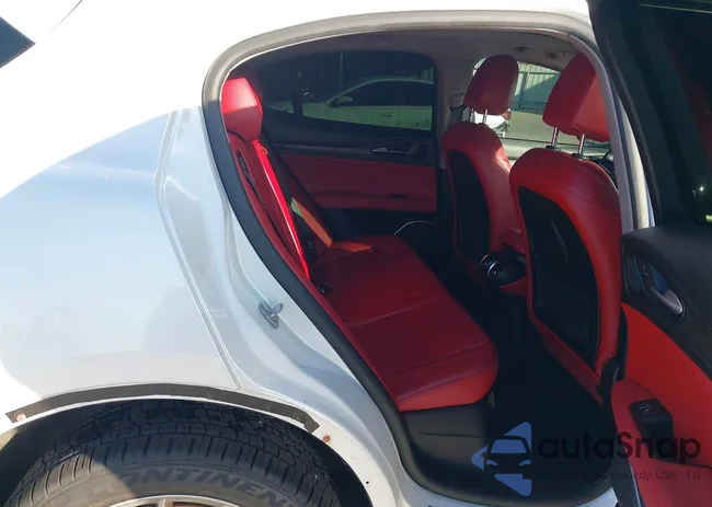 ZASFAKBN8J7C22670: 44596528