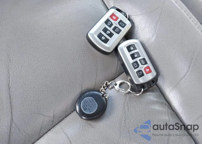 5TDDZ3DC2HS183729: 44596575