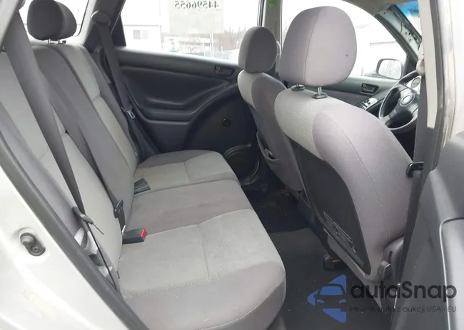 2T1KR32E03C058208: 44596655