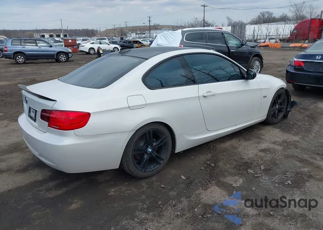 WBAKF5C52CE657284: 44596702