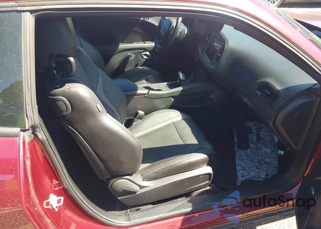 2C3CDZAG1PH637720: 44596706