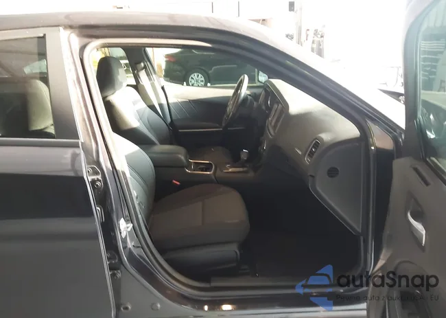 2C3CDXBG9KH680732: 44596727