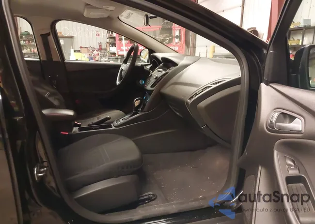 1FADP3F21GL292196: 44596860