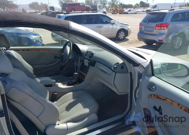 WDBTK65J65F117306: 44596874