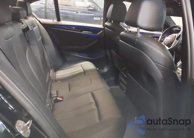 WBAJB1C52KB375873: 44597009