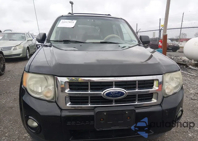 1FMCU9DG9CKA24041: 44597024