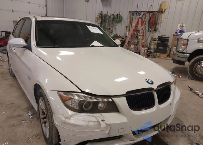 WBAVA33597KX73749: 44596306