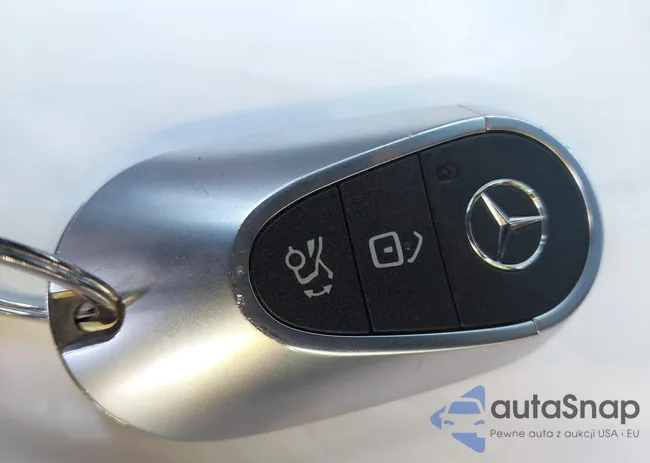 W1KAF4GB4RR169762: 44596376