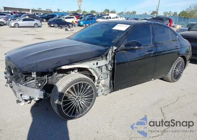 W1KAF4GB4RR169762: 44596376