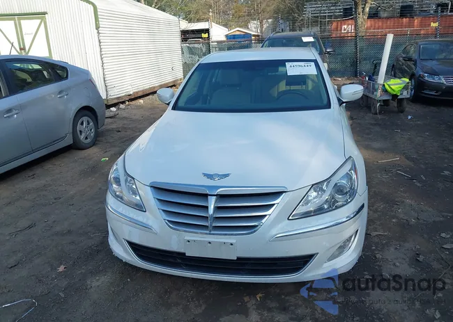 KMHGC4DDXCU197083: 44596449