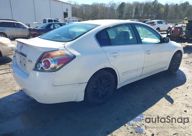 1N4AL21E99N456053: 44597625