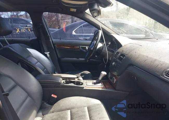 WDDGF81XX9R063497: 44597730