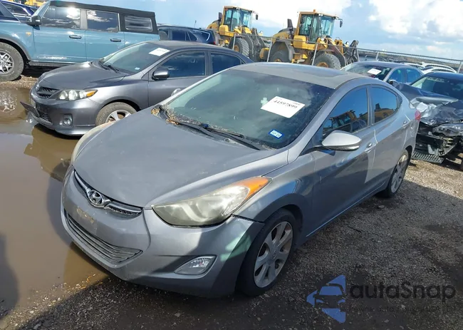 KMHDH4AE5CU276680: 44597899