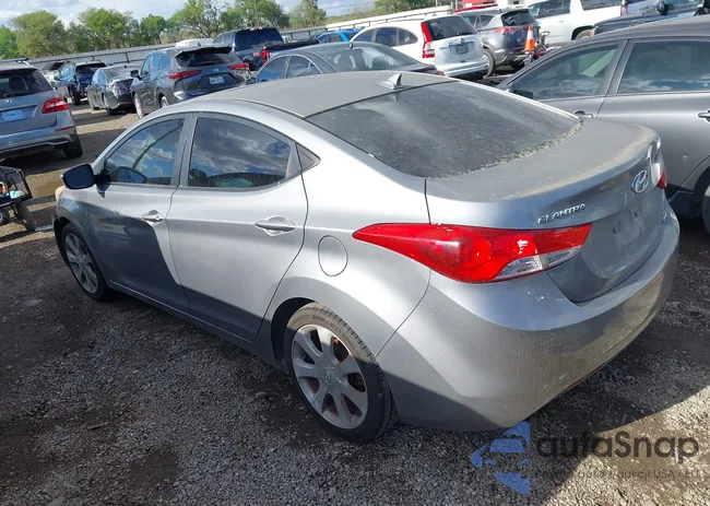 KMHDH4AE5CU276680: 44597899