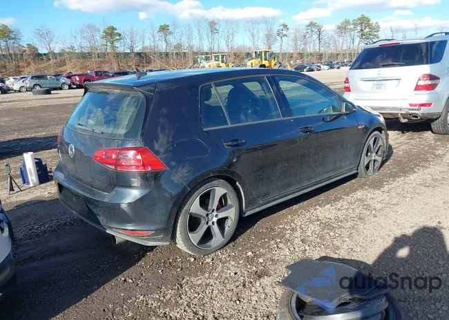 3VW4T7AU8FM040431: 44597292