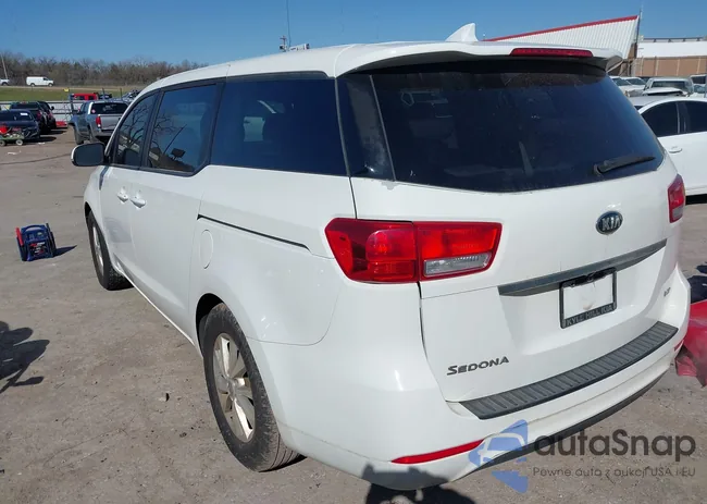 KNDMB5C15H6234429: 44597374