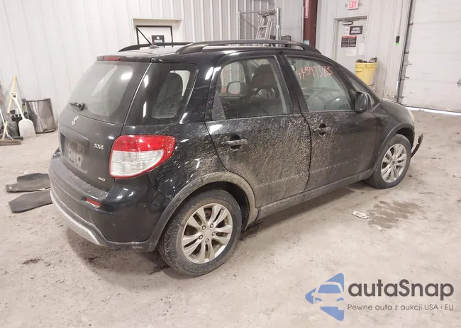 JS2YB5A40D6100085: 44597383