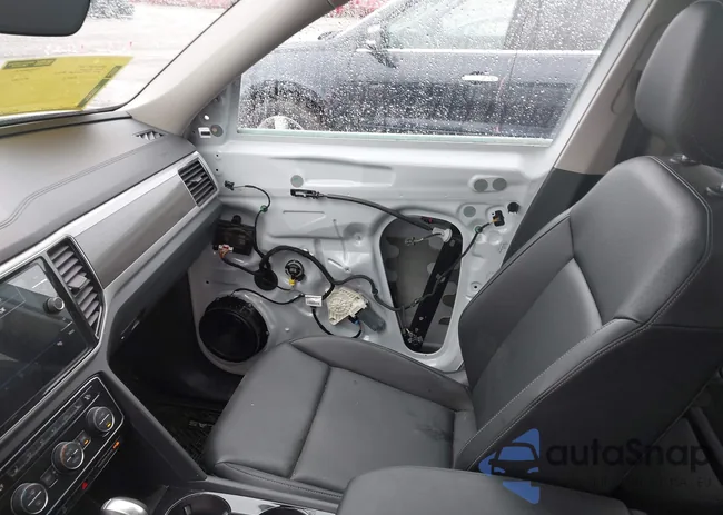 1V2MR2CA1KC616488: 44598649