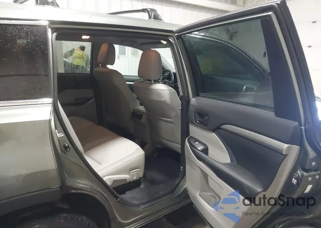 5TDBZRFH3JS824492: 44598679