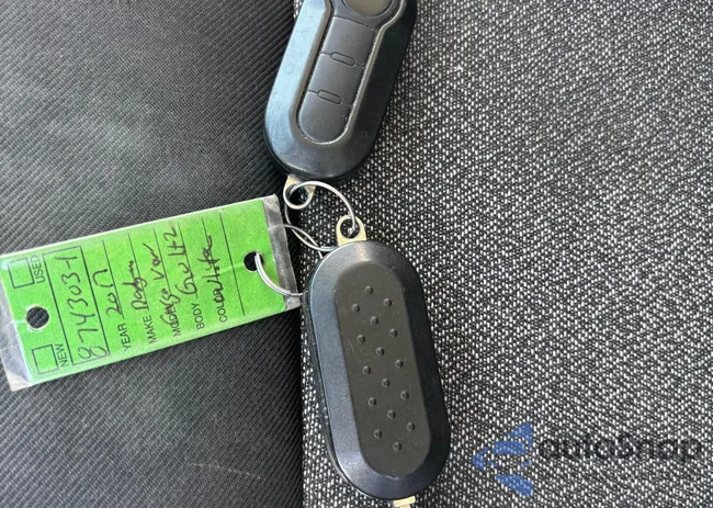 3C6TRVDG2HE550141: 44598684