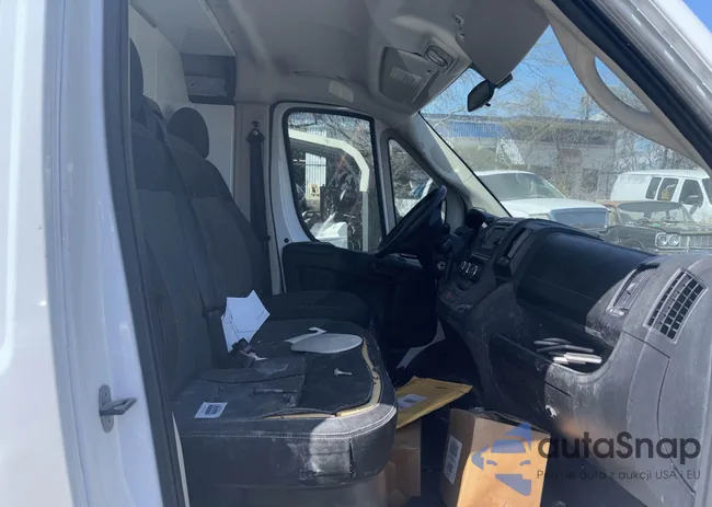 3C6TRVDG2HE550141: 44598684