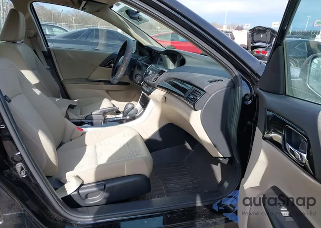 1HGCR2F37GA093623: 44598921