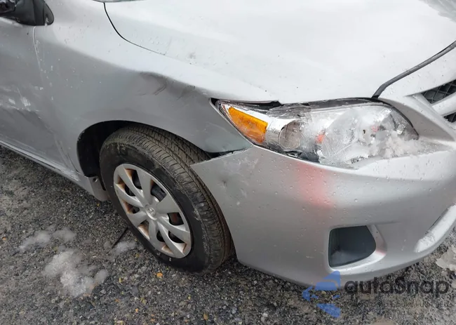 2T1BU4EE3DC929619: 44598260