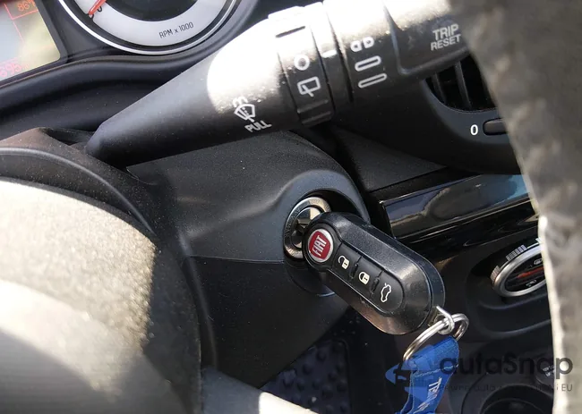 ZFBCFADH9FZ032552: 44598379