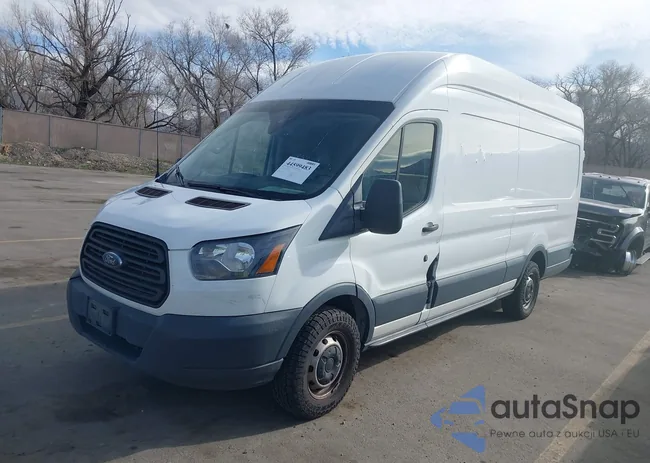 1FTYR3XM4JKA67984: 44599483