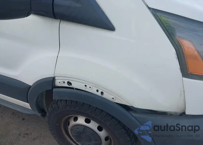 1FTYR3XM4JKA67984: 44599483