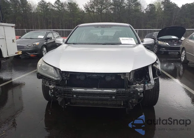 1HGCR2F85EA048379: 44599758