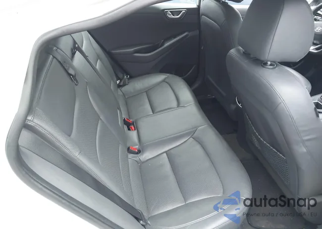 KMHC05LC6LU231820: 44599790